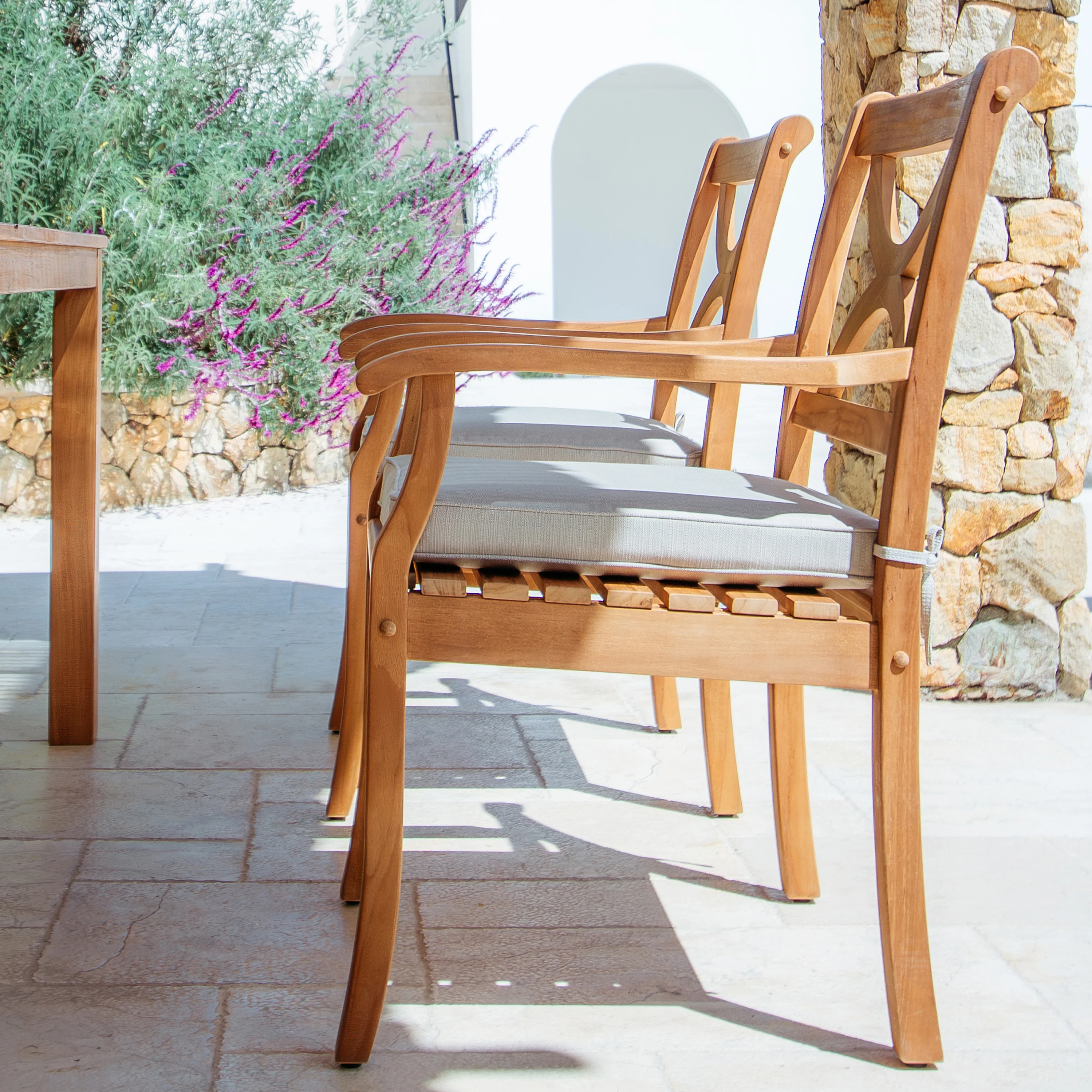 Abbington Teak Wood 4 Piece Outdoor Dining Set with Backless Bench - Image 4