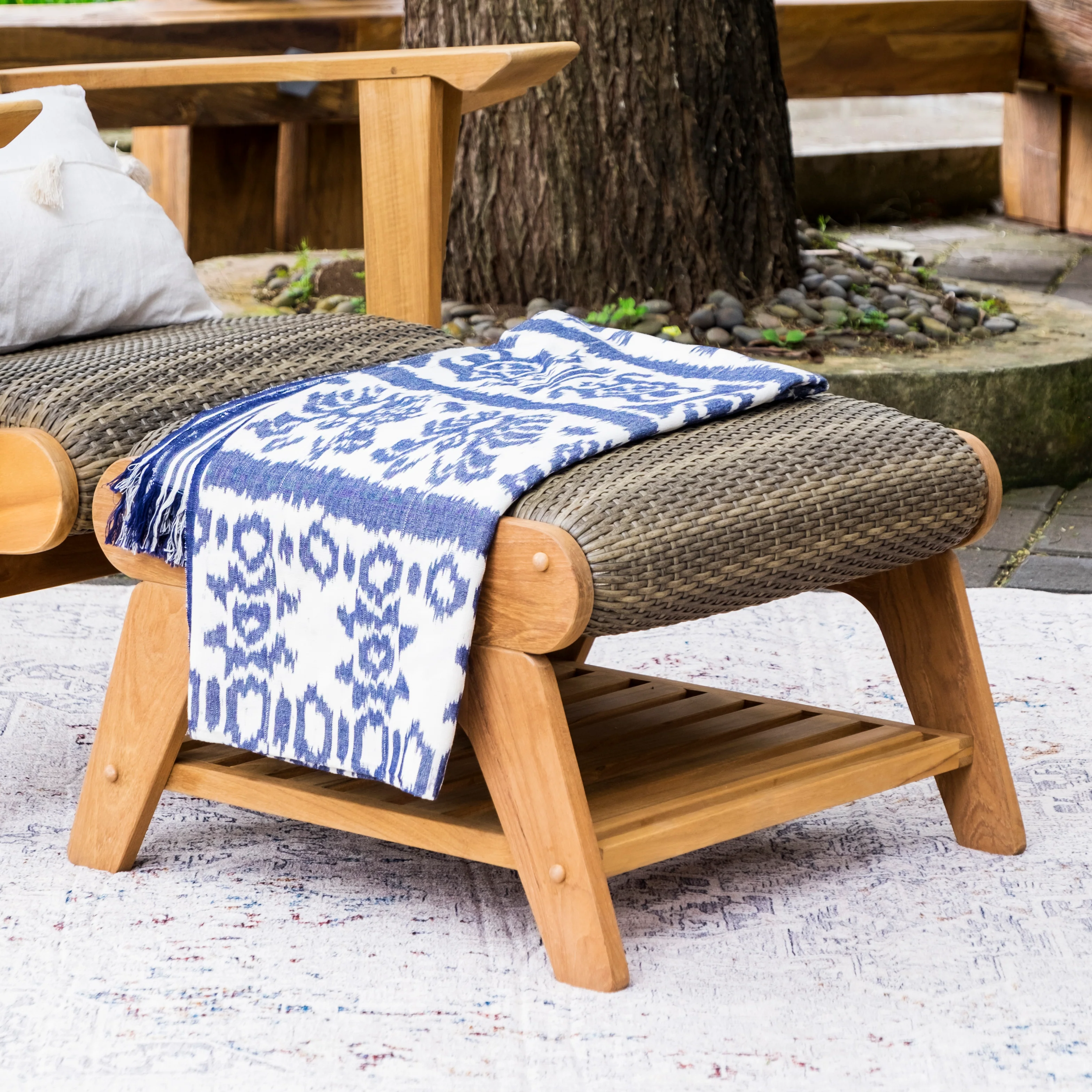 Camden 4 Piece Teak Outdoor Conversation Set with Padded Woven Seat – FREE Furniture Cover - Image 12