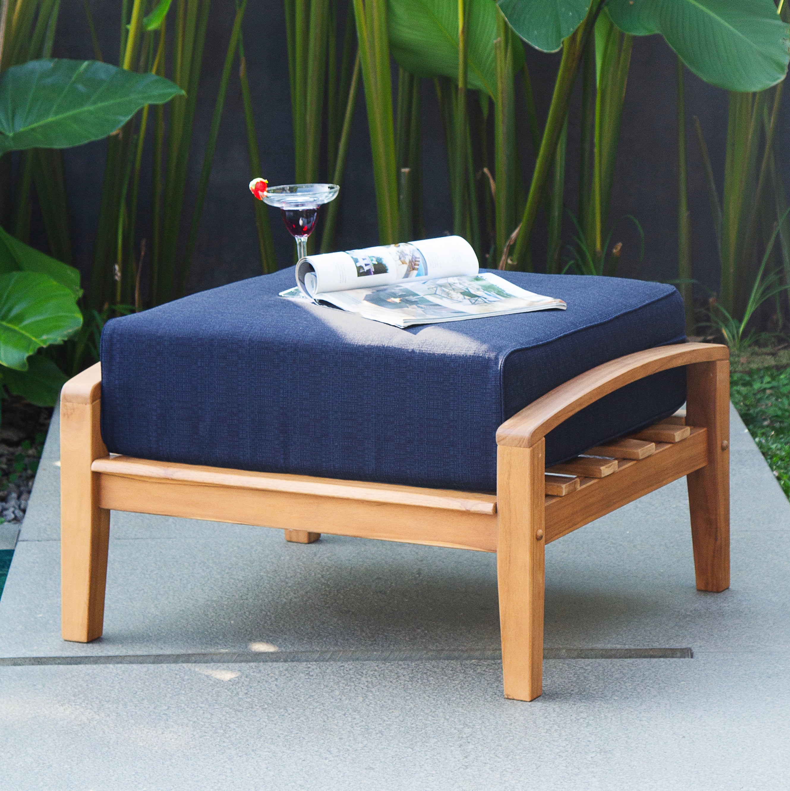 Caterina 5 Piece Teak Outdoor Conversation Set with Navy Cushion - Image 9