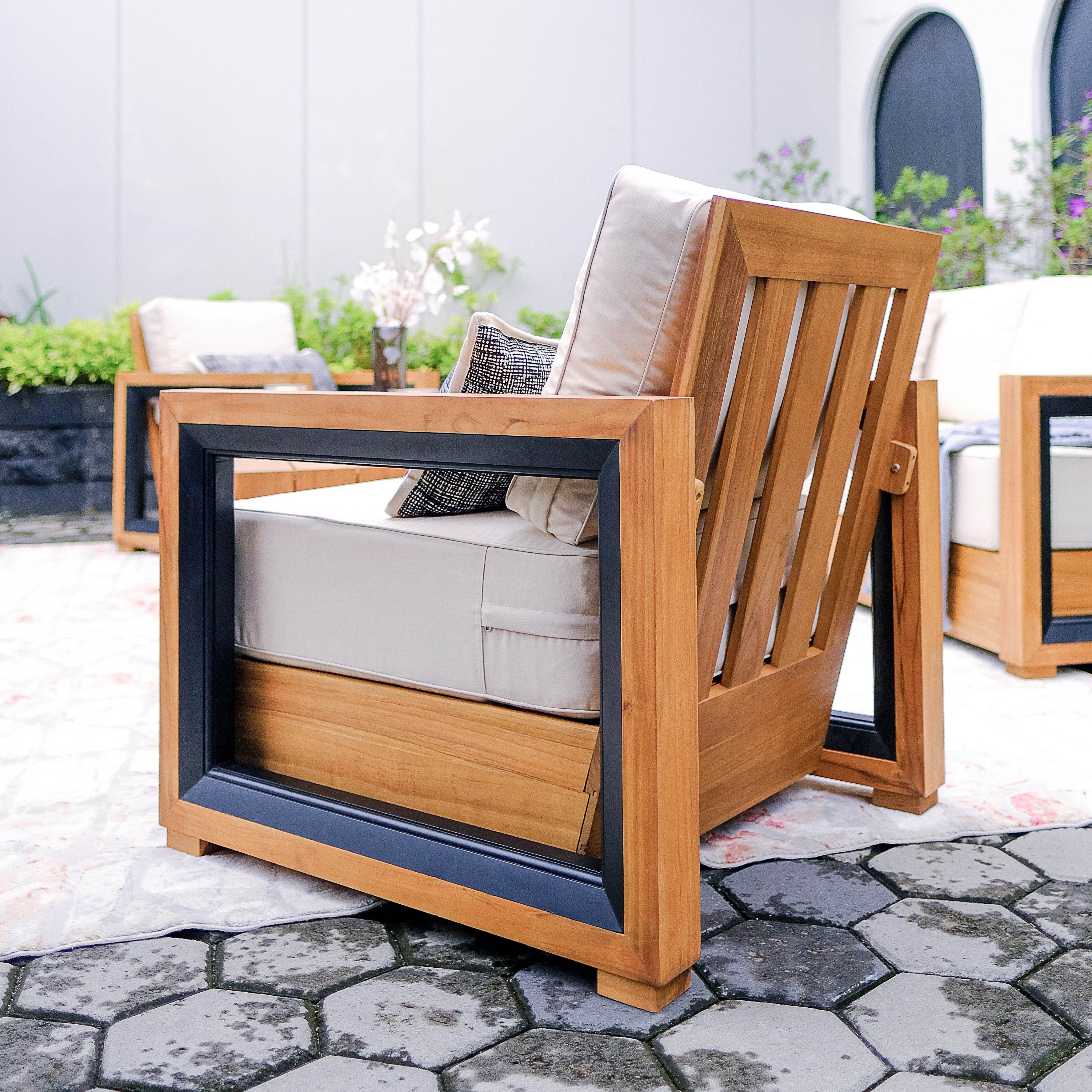 Hans Teak Outdoor Lounge Chair with Ivory Cushion - Image 9